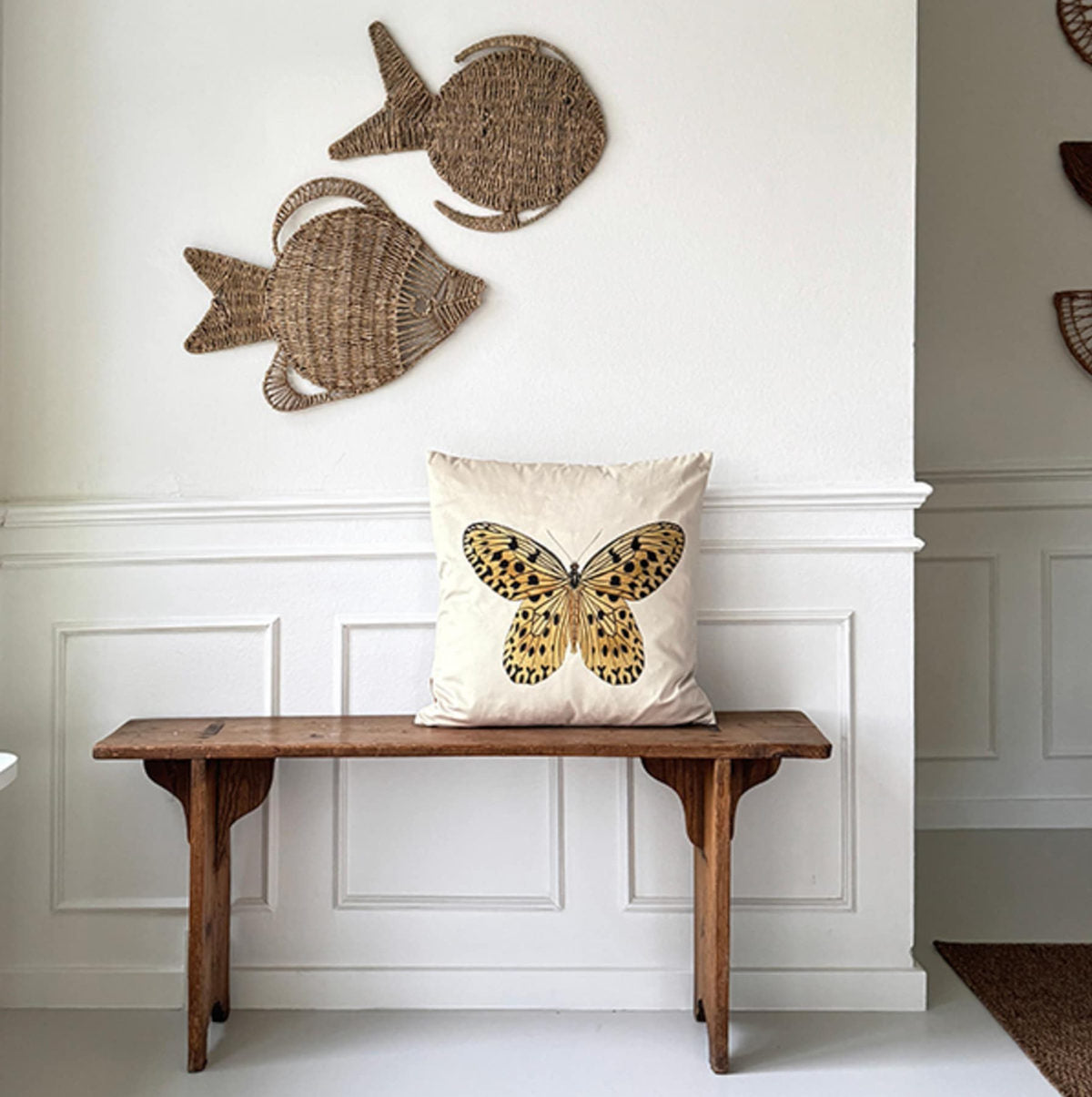 Vanillafly pude - yellow butterfly - 50x50 - inkl fyld